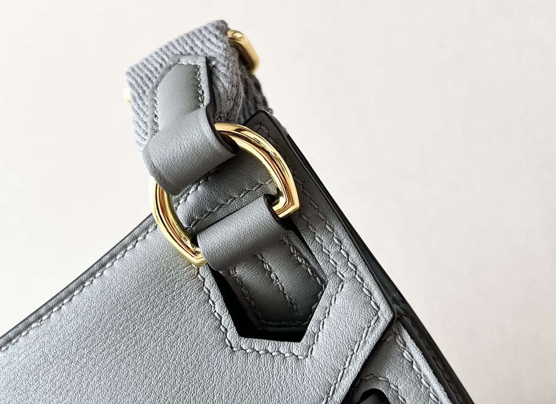 Hermes Jypsiere Mini Shoulder Bag In Grey Swift Leather